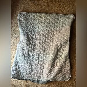 Pet Parents Machine Washable Potty Pads x 3
2.5 x 2.5 & approx. 1.5 foot rounds🐾